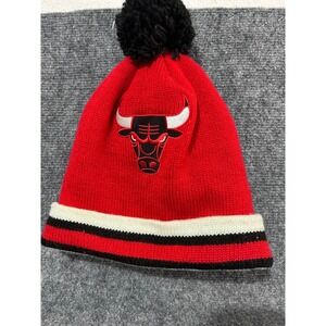 Mitchell & Ness Chicago Bulls Beanie Red Black Knit Pom Pom Hat NBA Basketball